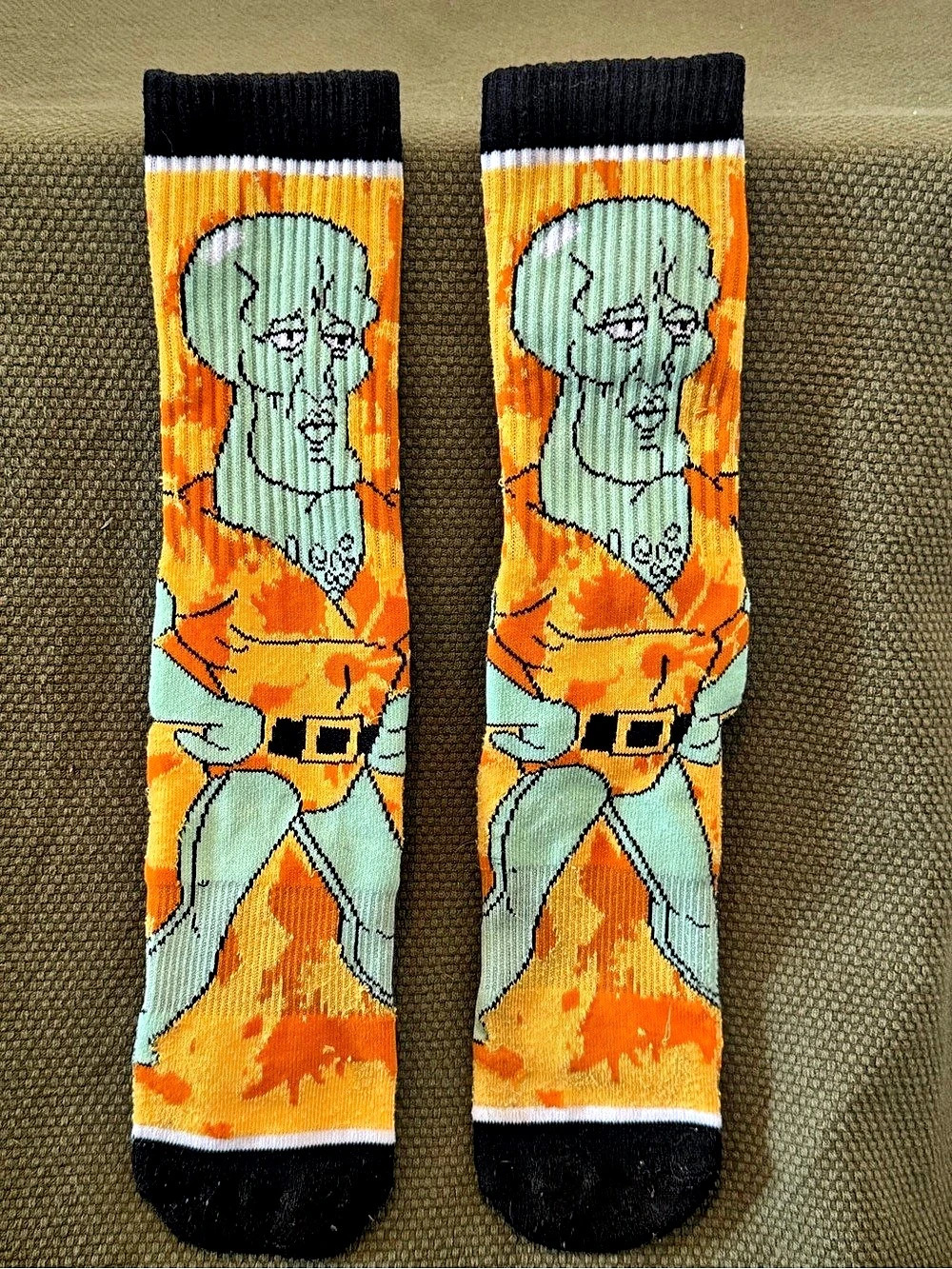Nickelodeon SpongeBob SquarePants Handsome Squidward Crew Socks